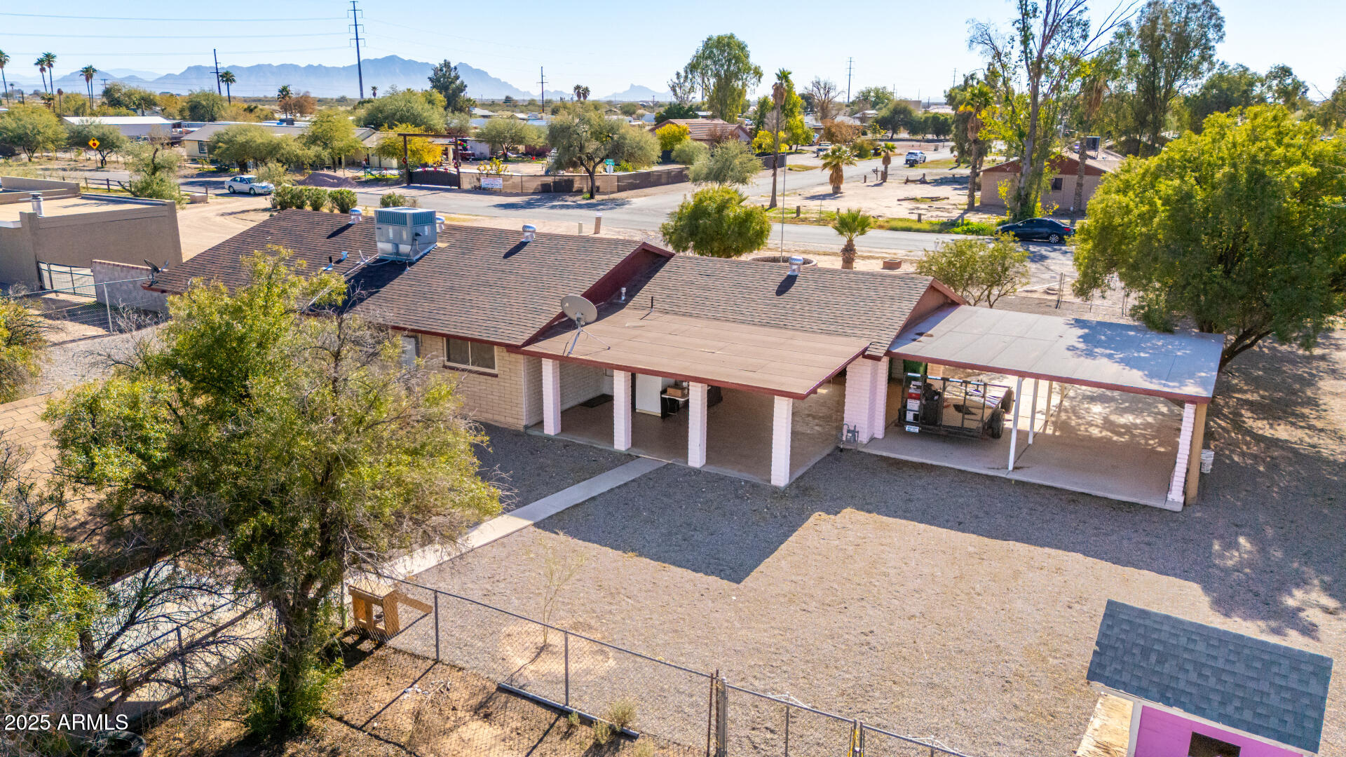 266 W CALLE TUBERIA