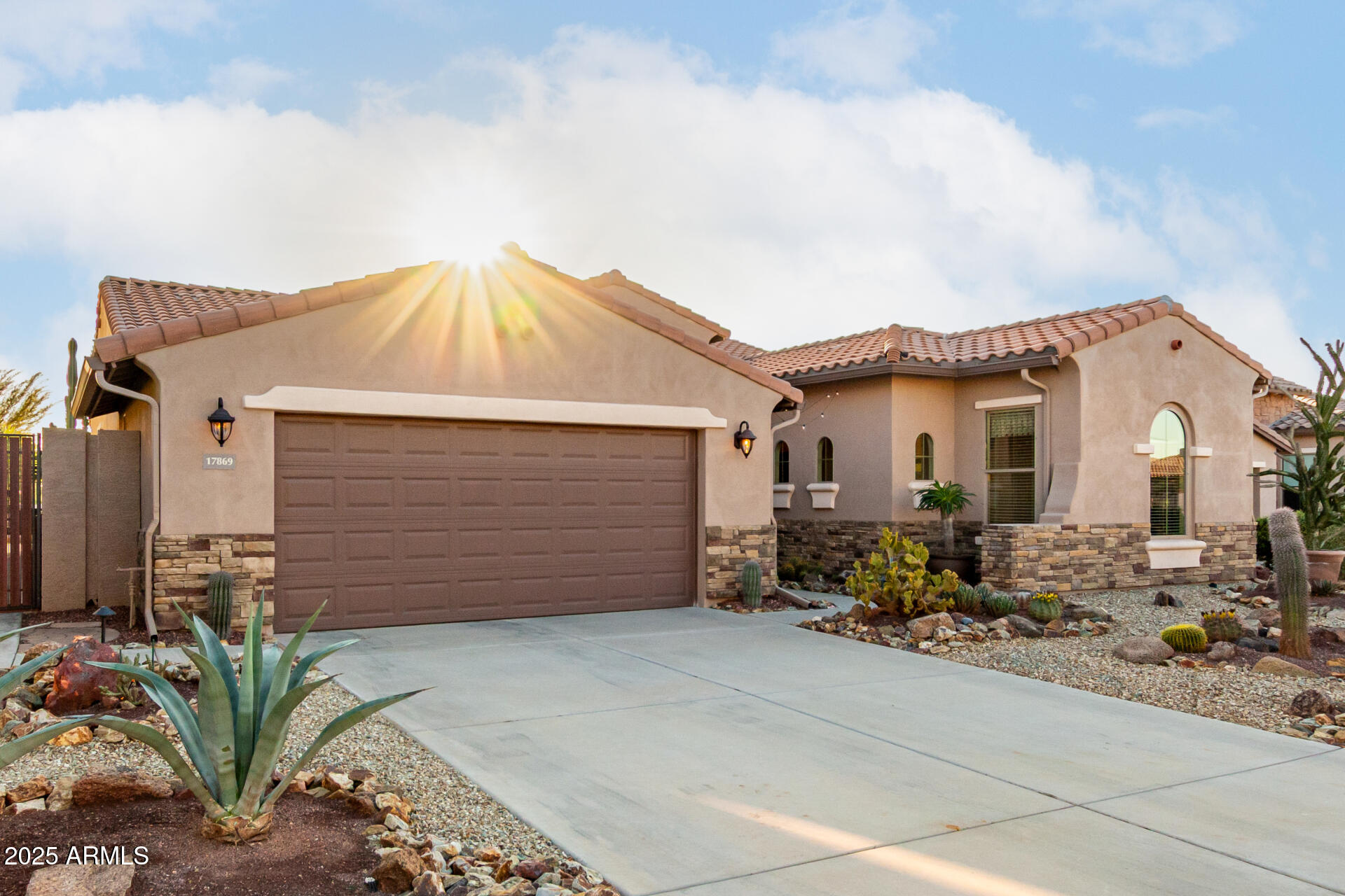 17869 W VERDIN Road