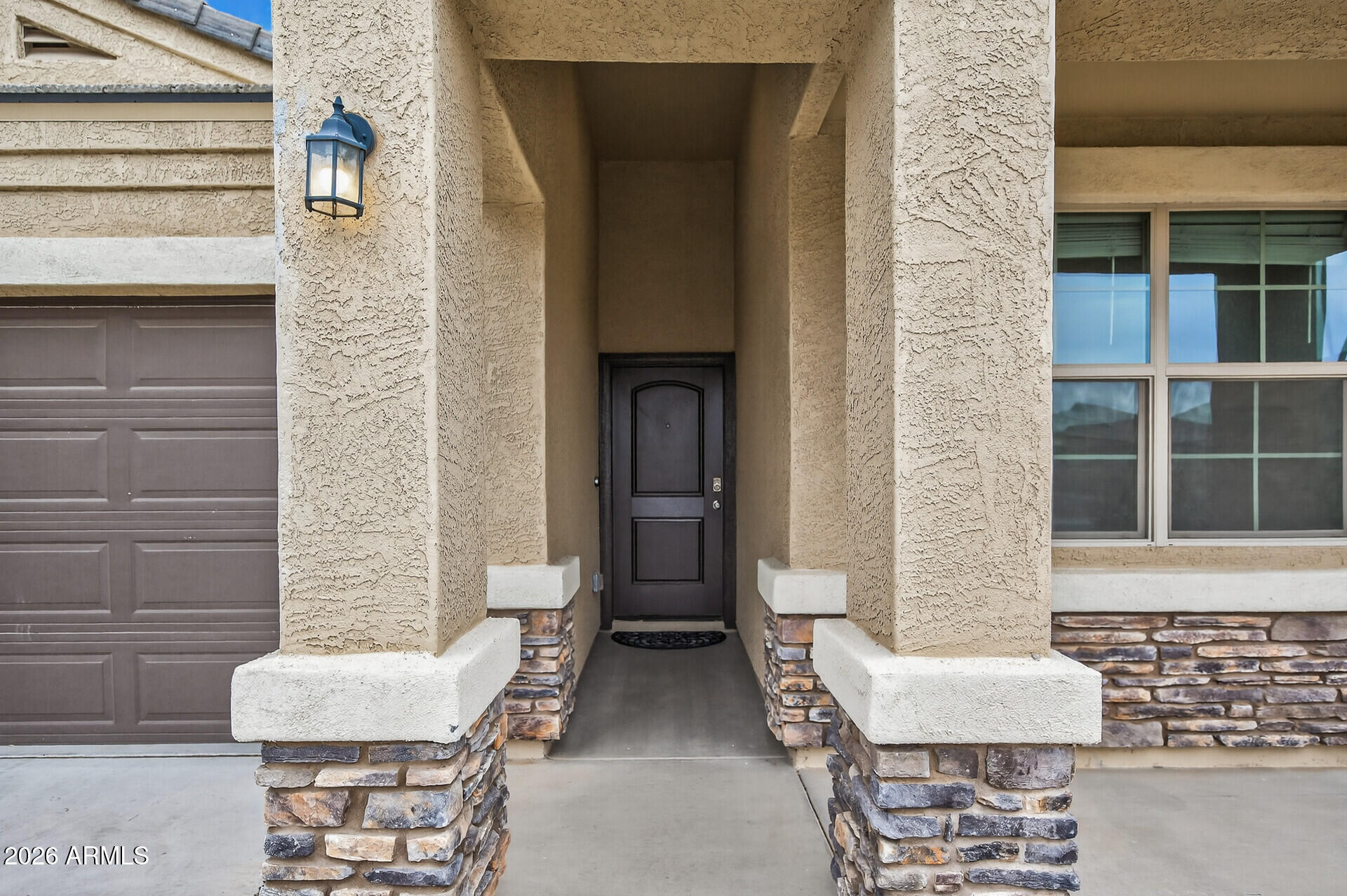 25641 W WINSTON Drive