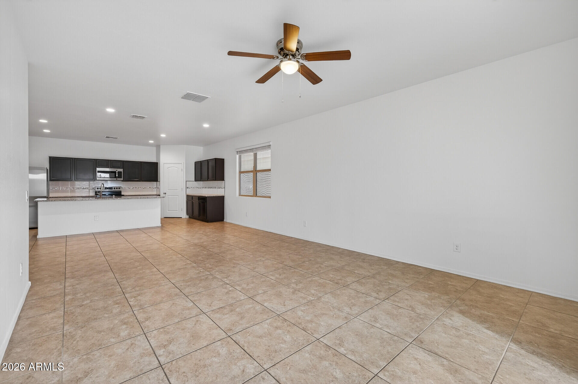 25641 W WINSTON Drive