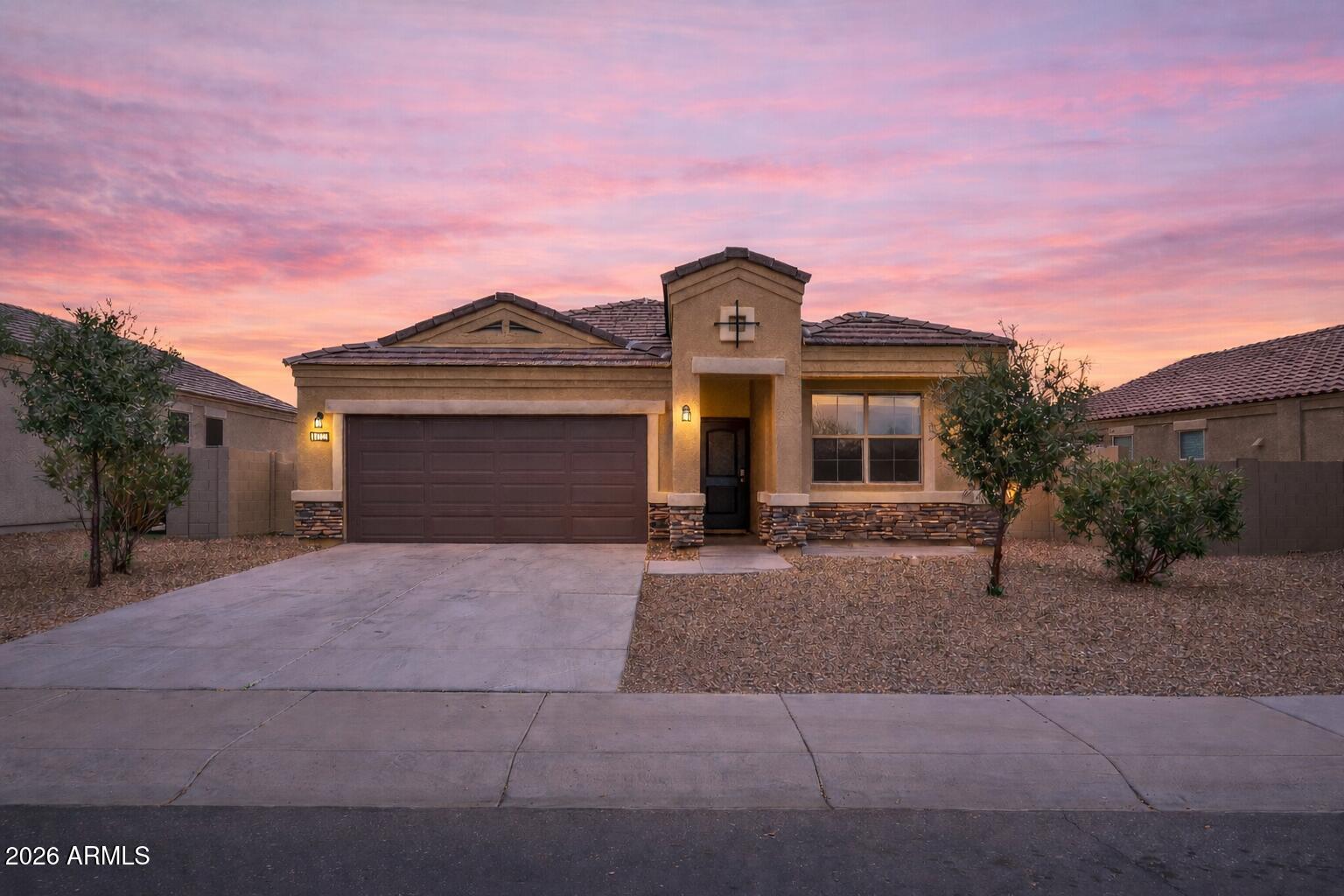 25641 W WINSTON Drive