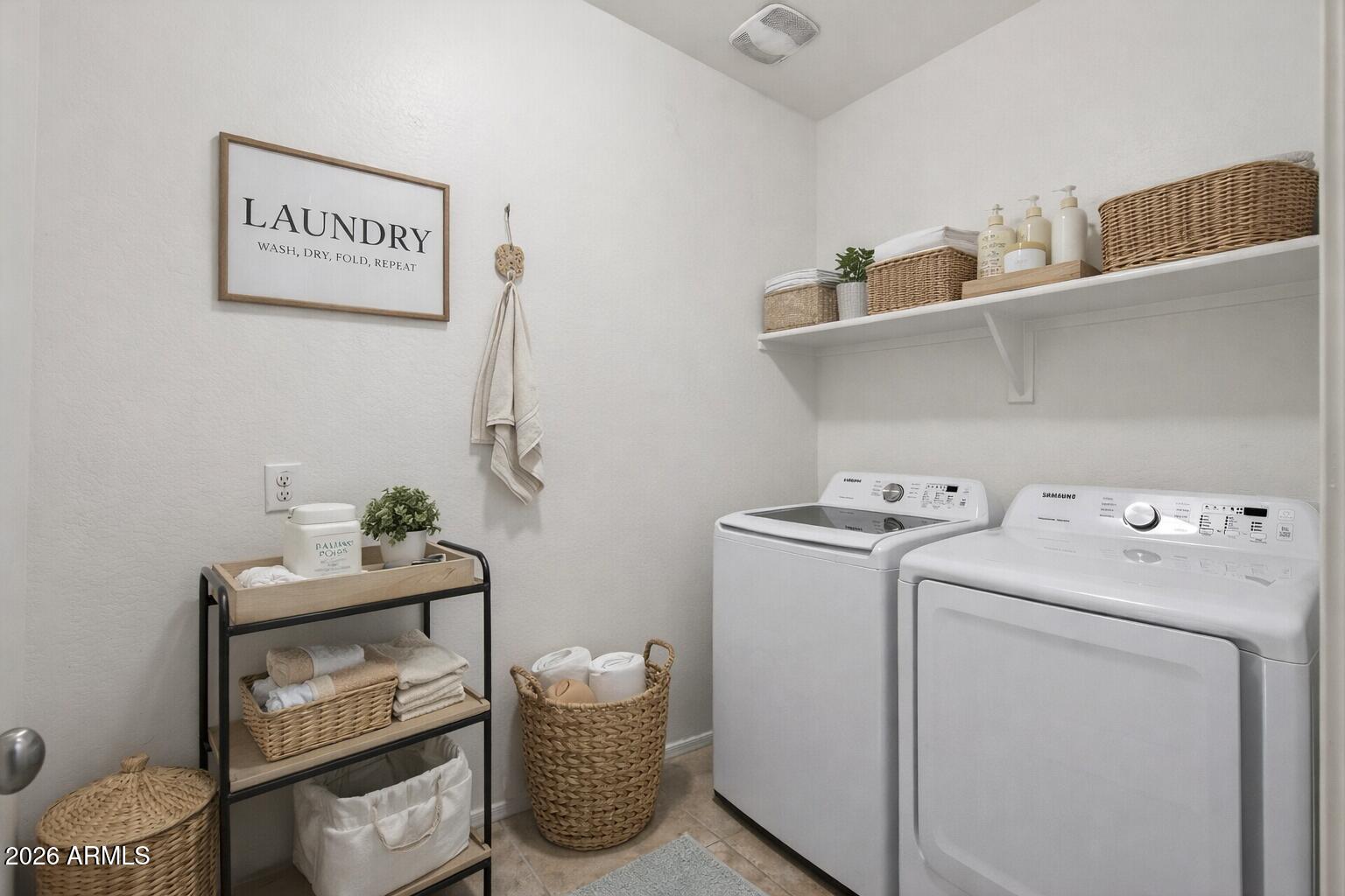 25641 W WINSTON Drive