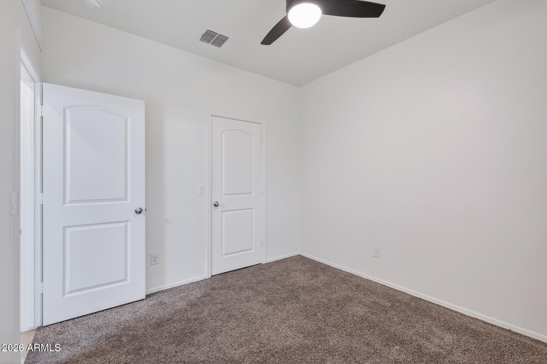 25641 W WINSTON Drive