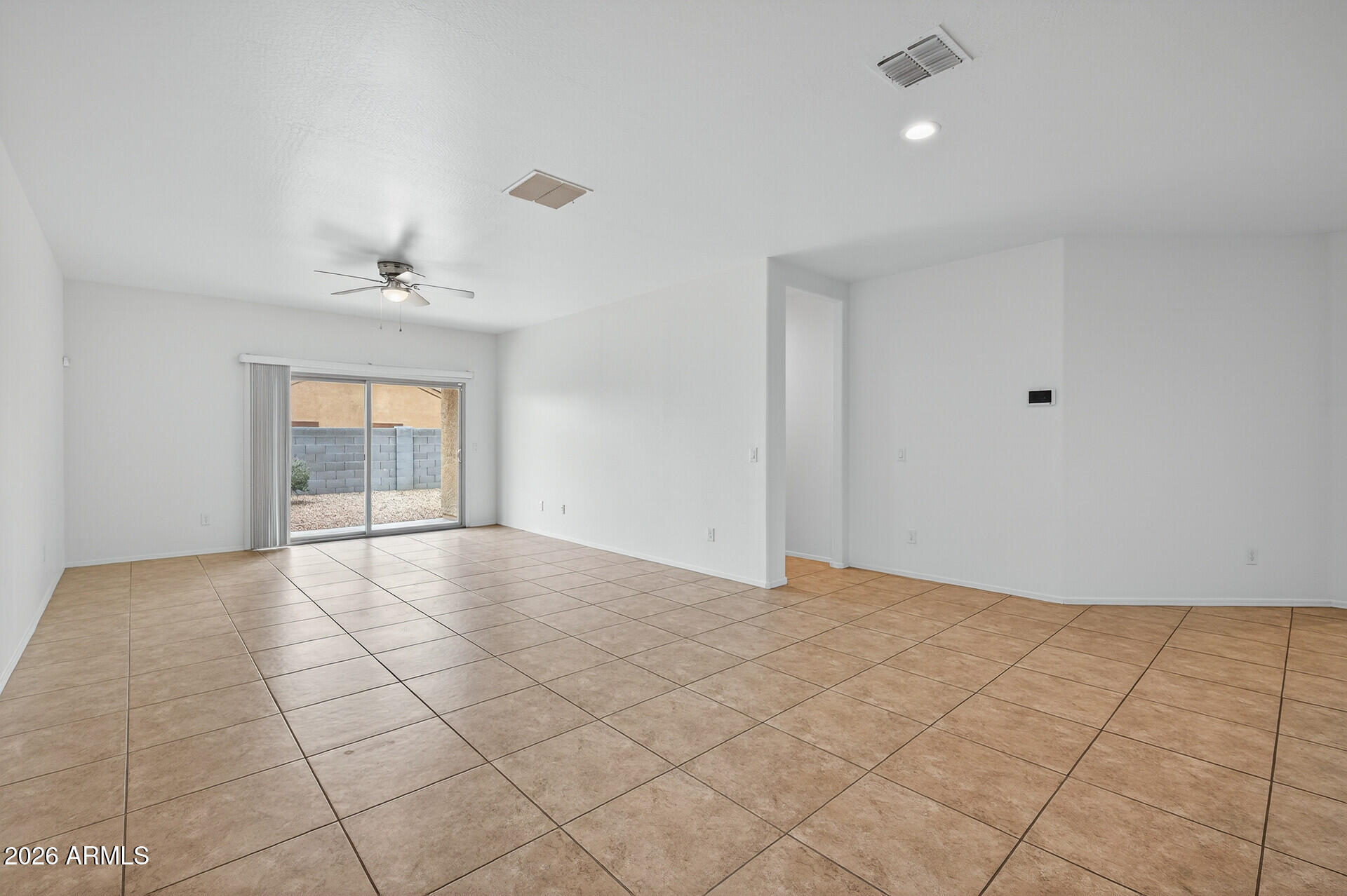 25641 W WINSTON Drive