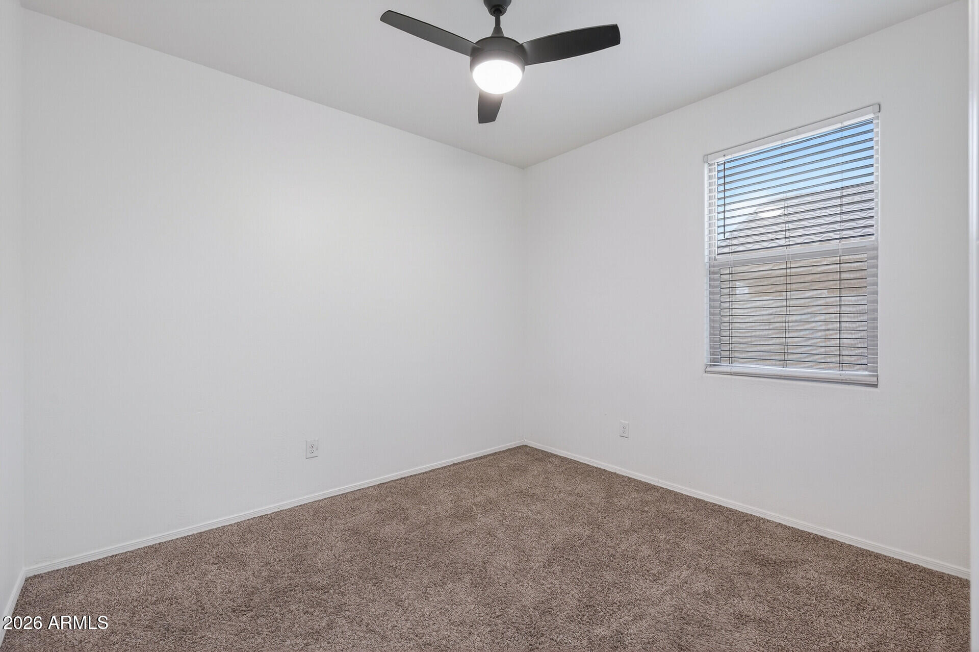 25641 W WINSTON Drive