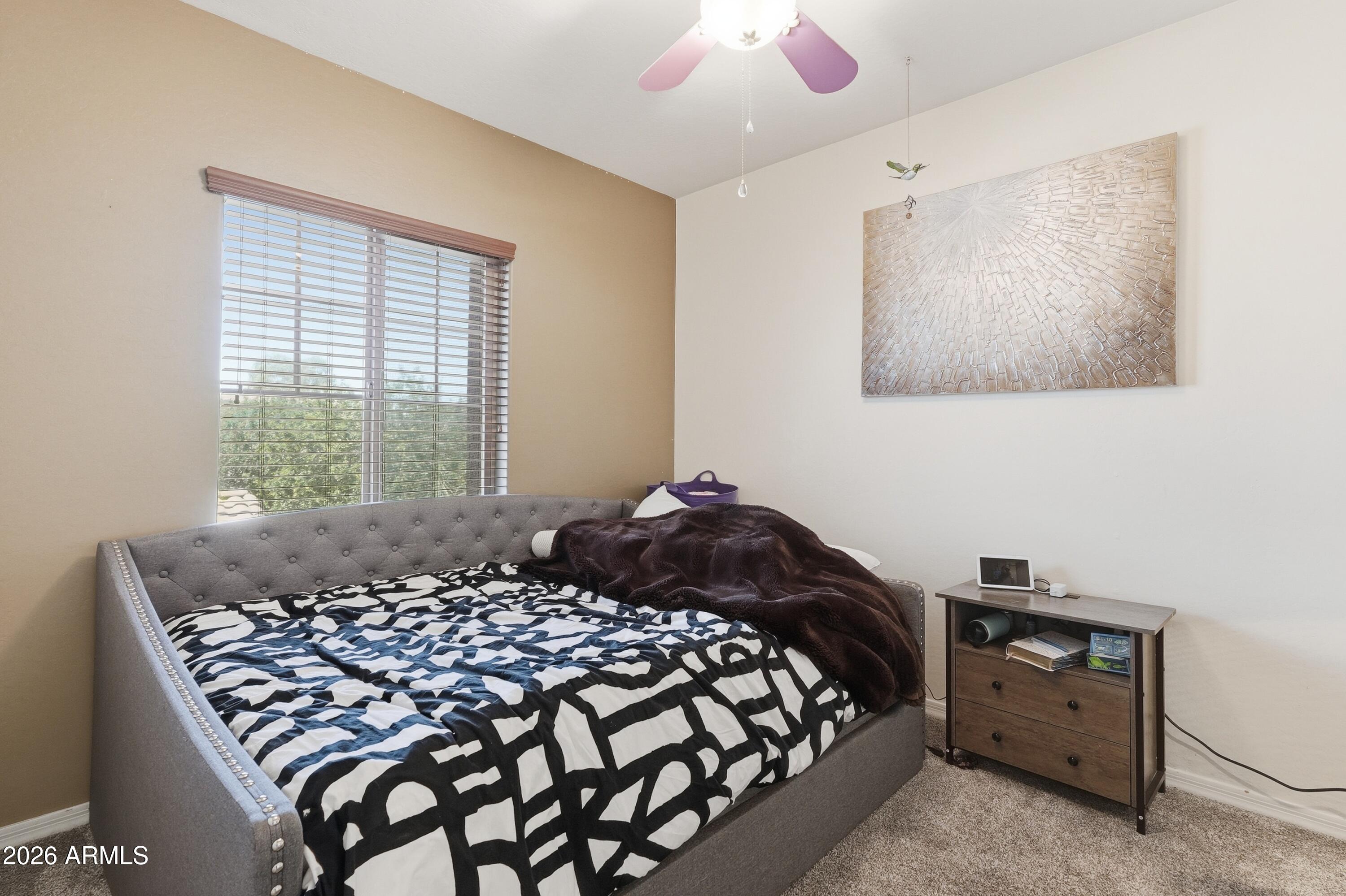 2877 N Heritage Street