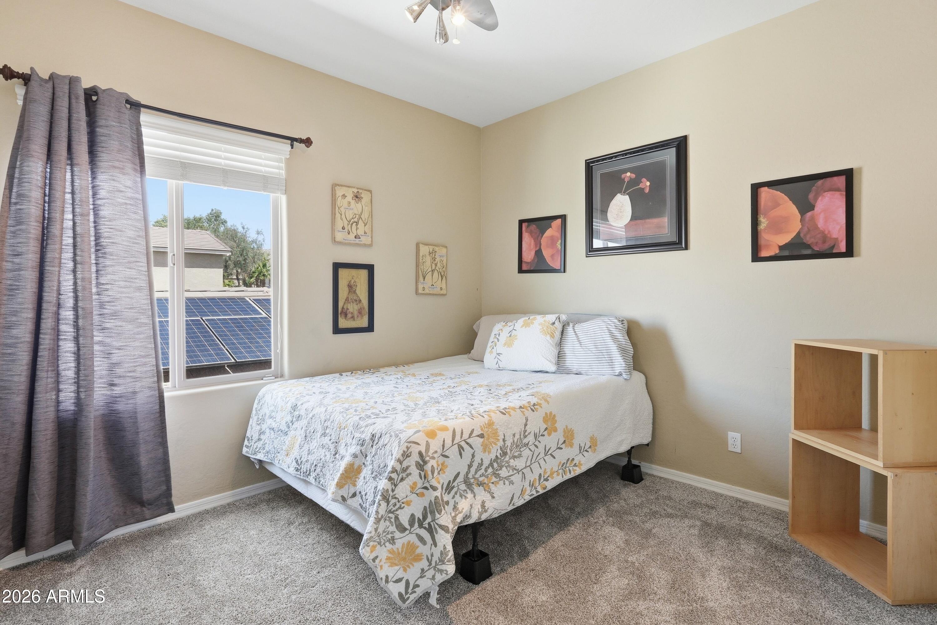 2877 N Heritage Street