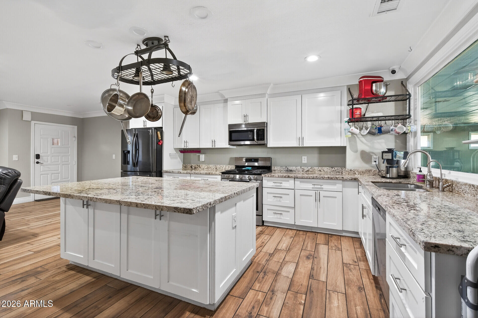 3710 E ARBOR Circle