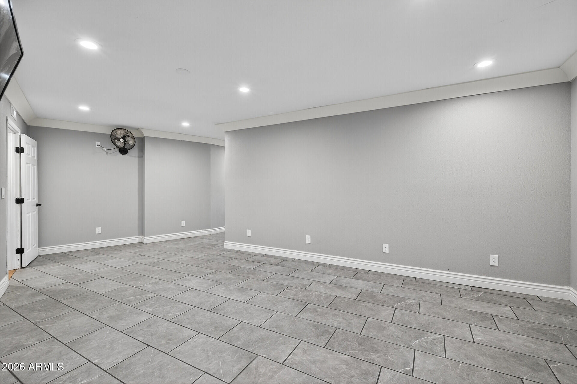 3710 E ARBOR Circle
