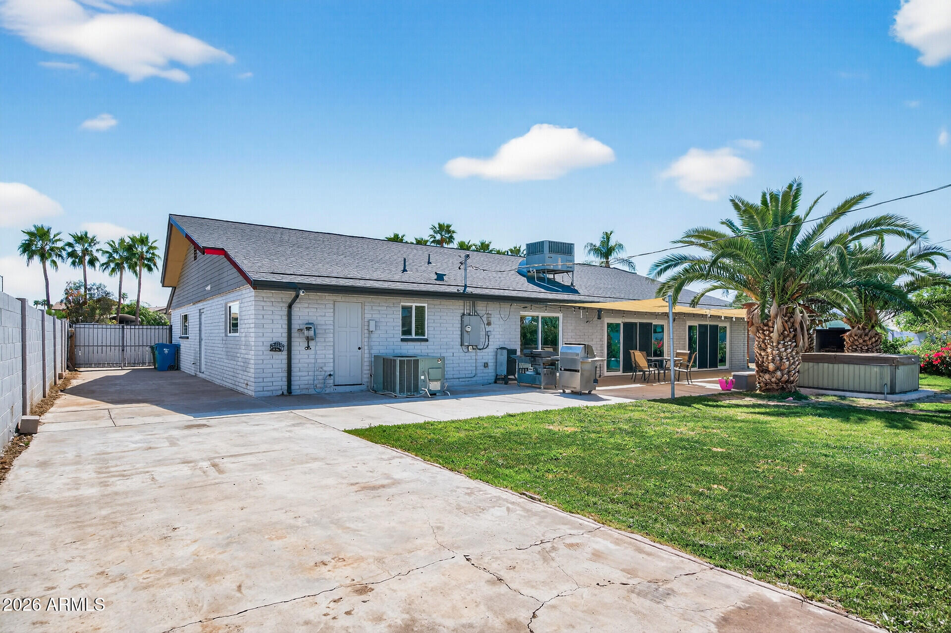 3710 E ARBOR Circle