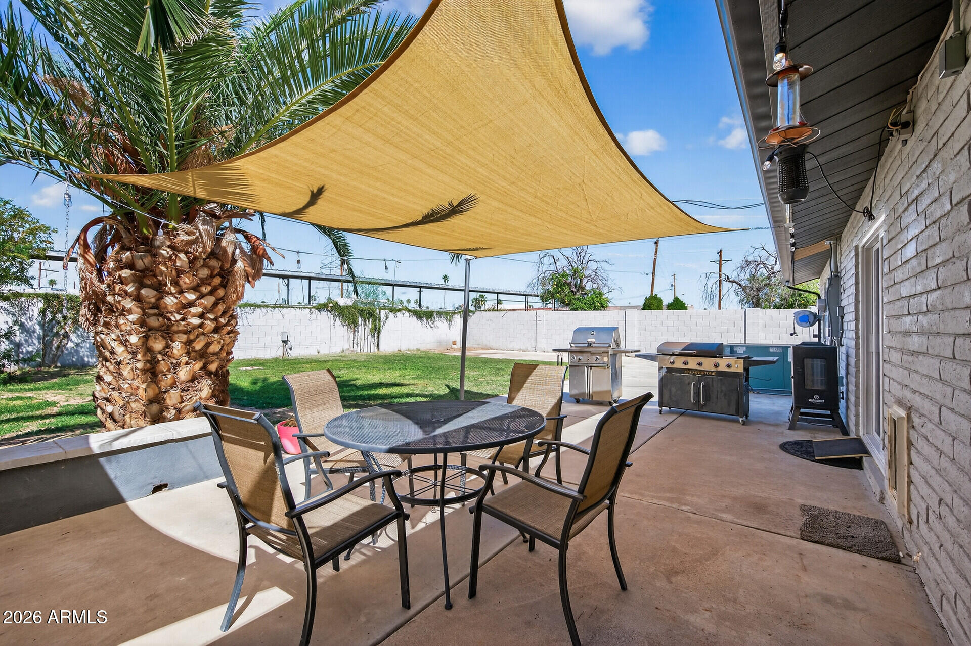 3710 E ARBOR Circle