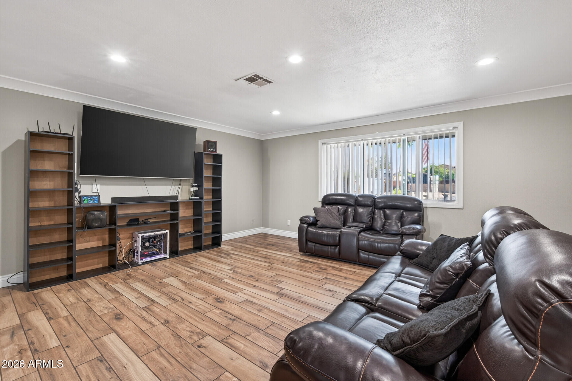 3710 E ARBOR Circle