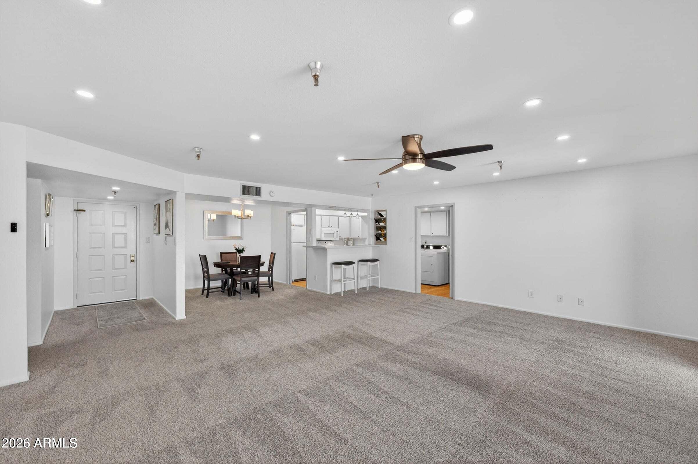 425 S Parkcrest Drive 334