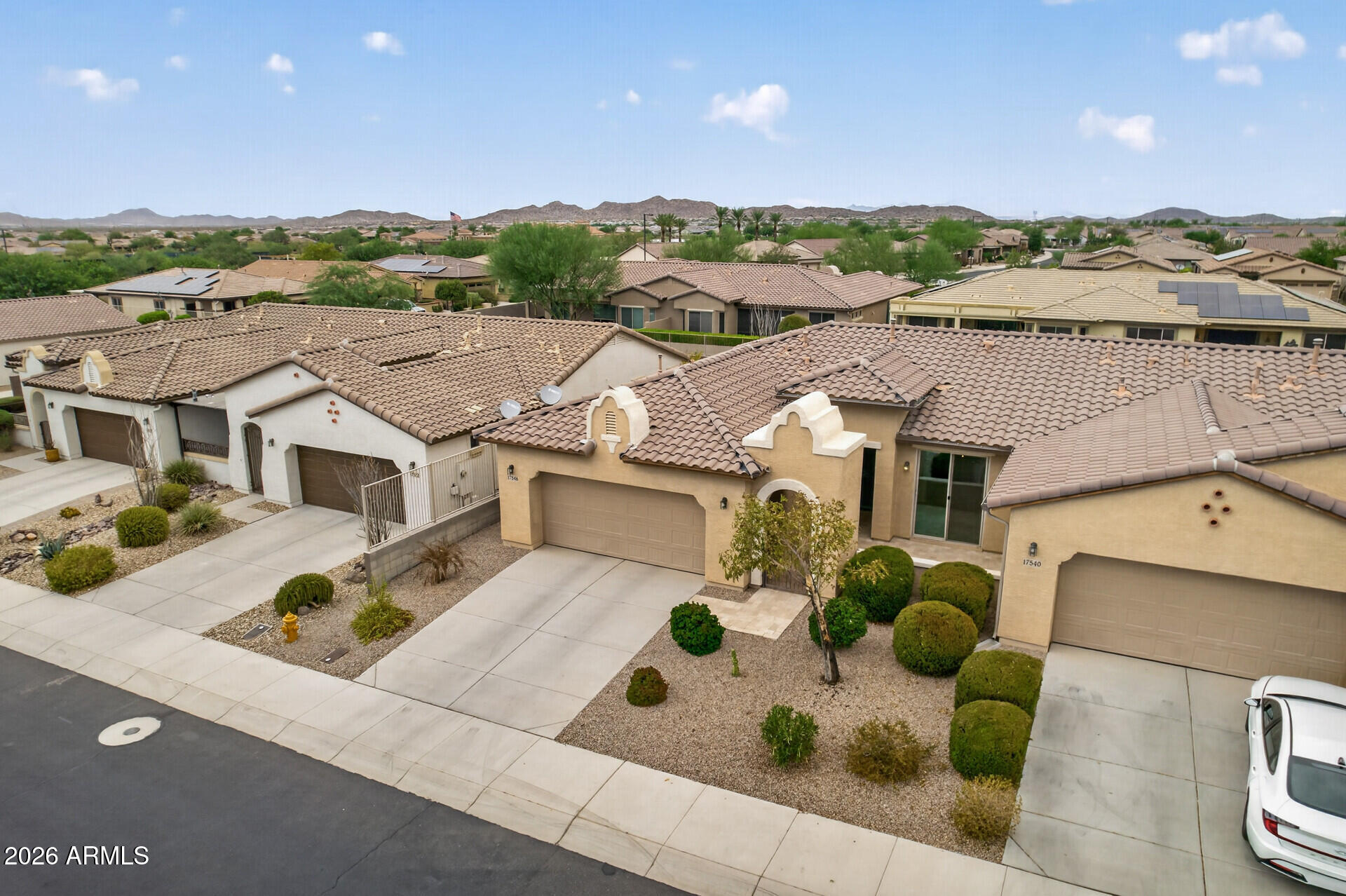 17546 W FAIRVIEW Street