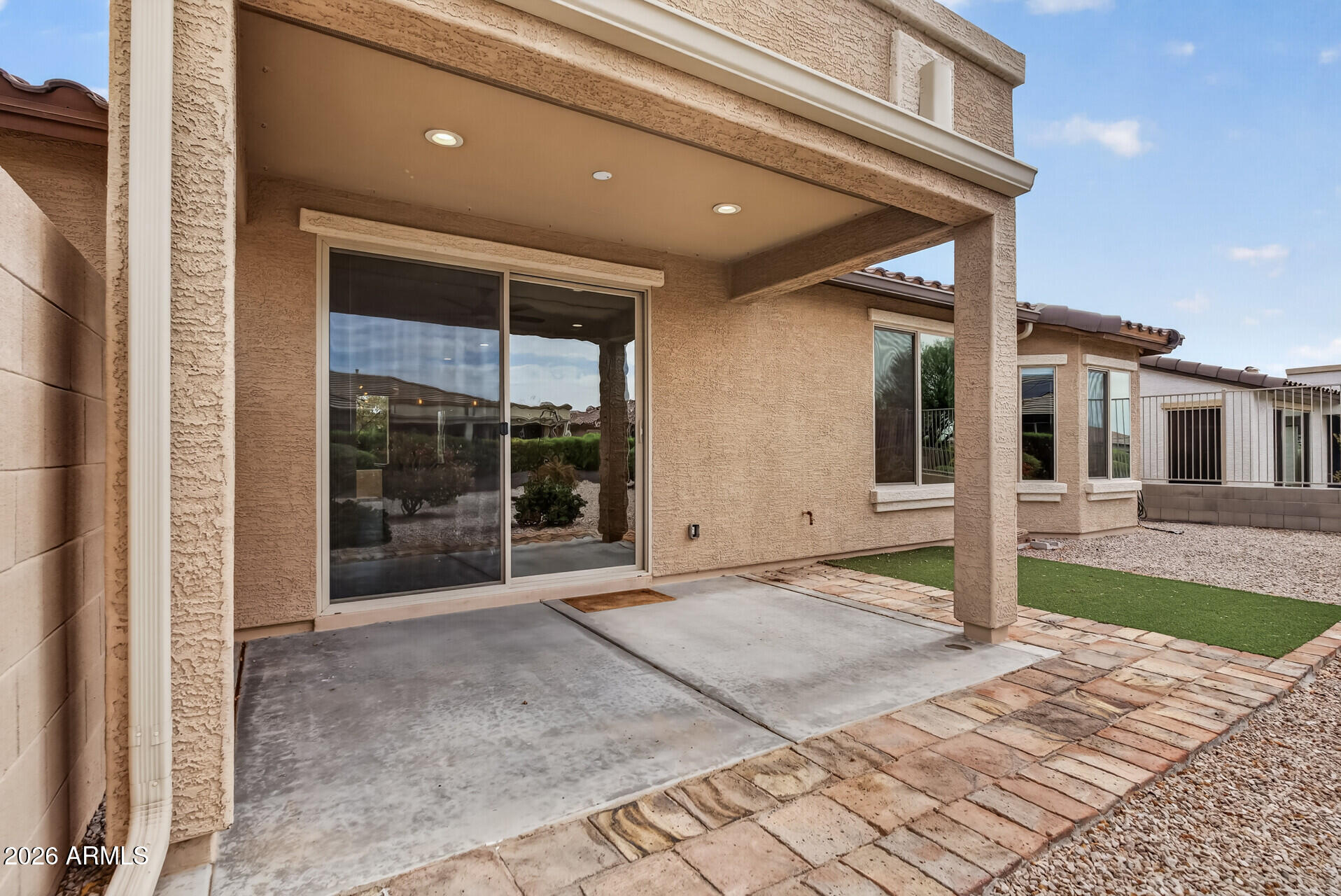 17546 W FAIRVIEW Street