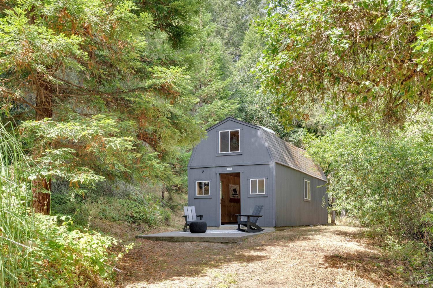 3020 Burnside Rd
