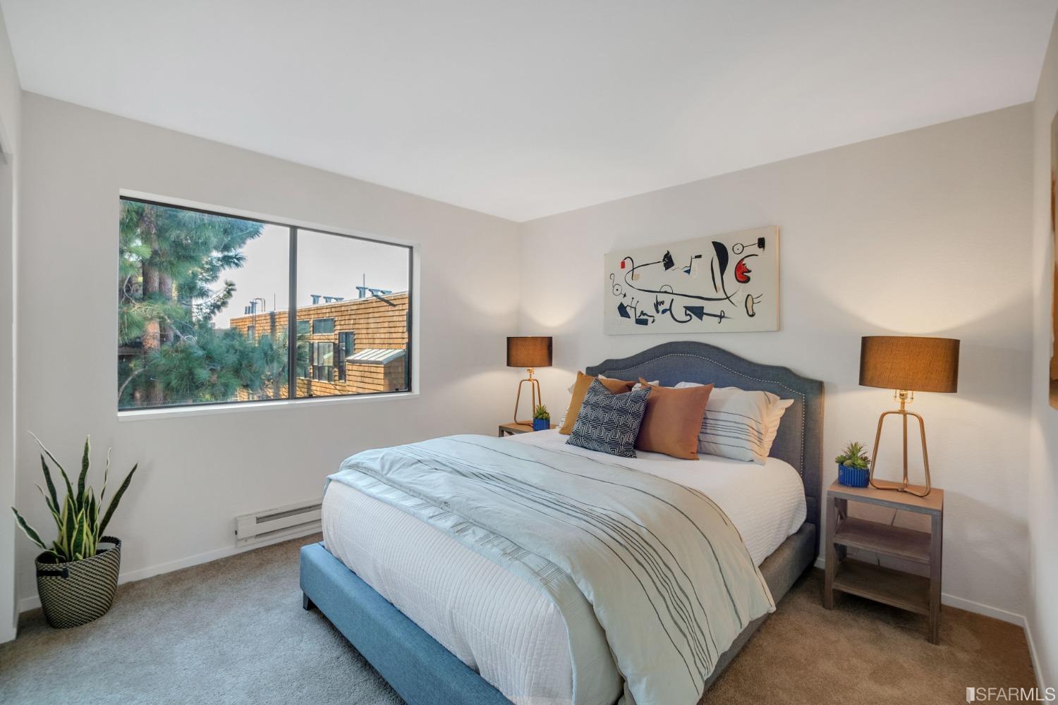 33 Midway Street Unit: 202