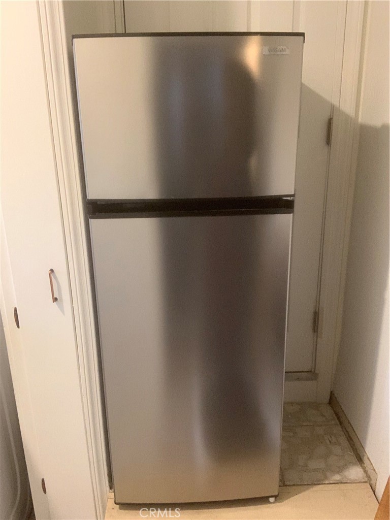 1423 E Beta Place Studio