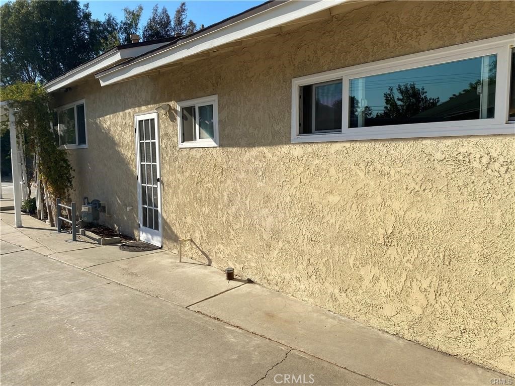 1423 E Beta Place Studio