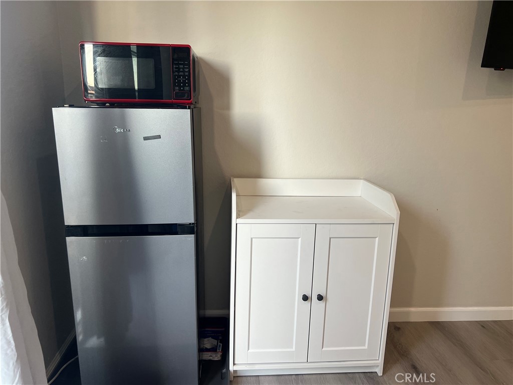 10485 La Sombra Avenue