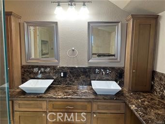 10485 La Sombra Avenue