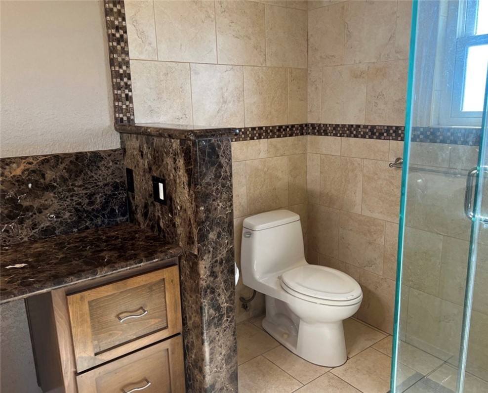 10485 La Sombra Avenue