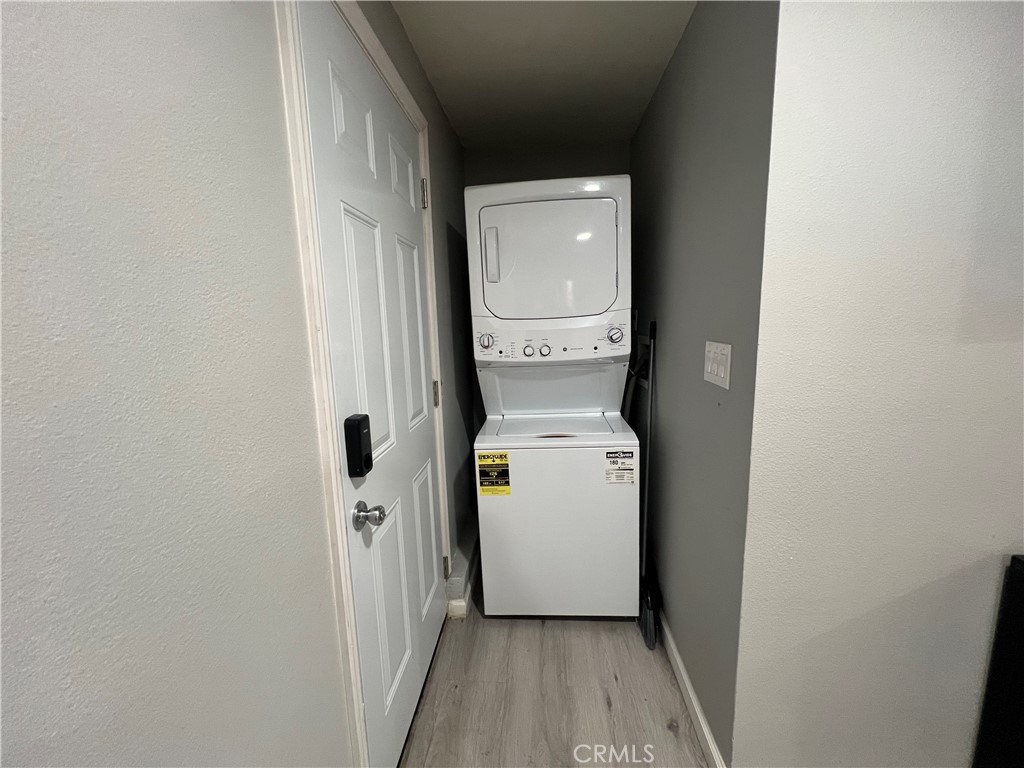 10485 La Sombra Avenue B