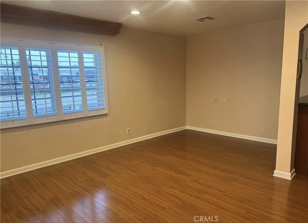 236 S Tustin