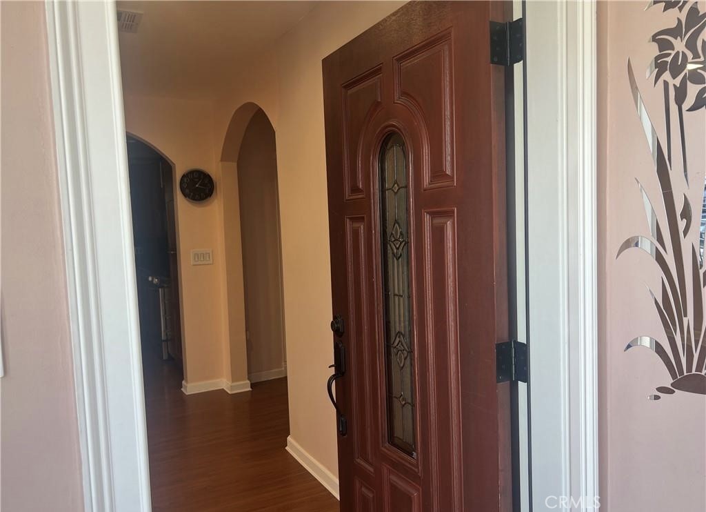 236 S Tustin