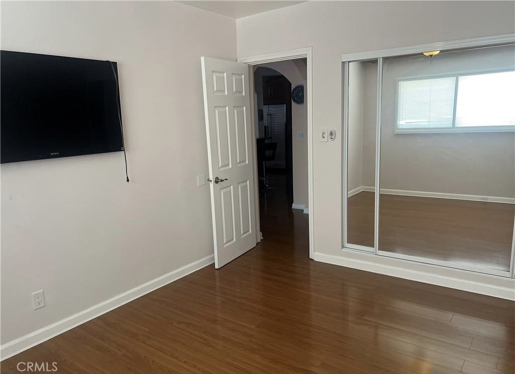 236 S Tustin