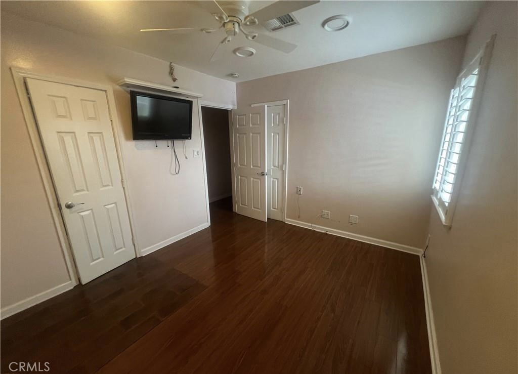 236 S Tustin