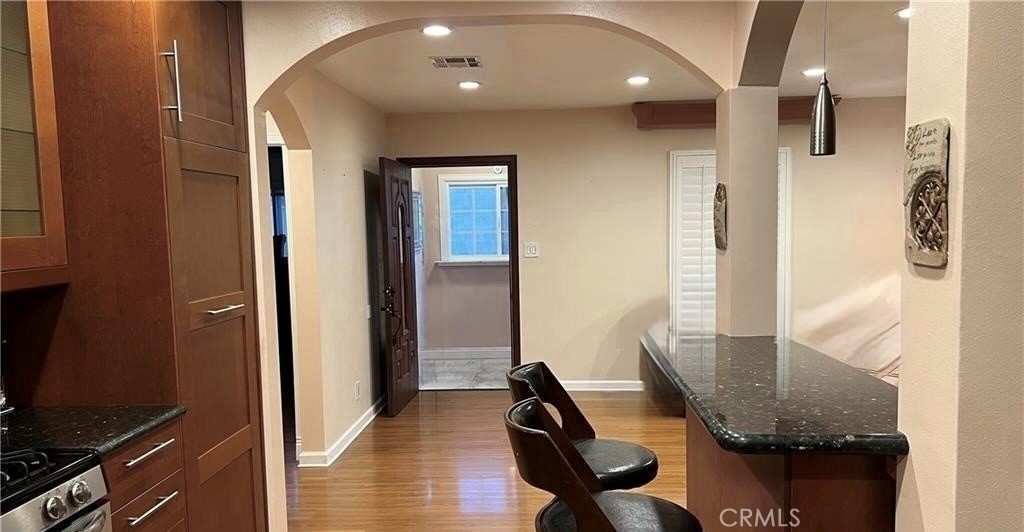 236 S Tustin