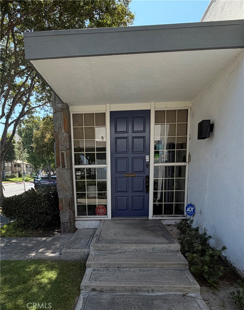 1731 W Romneya Drive