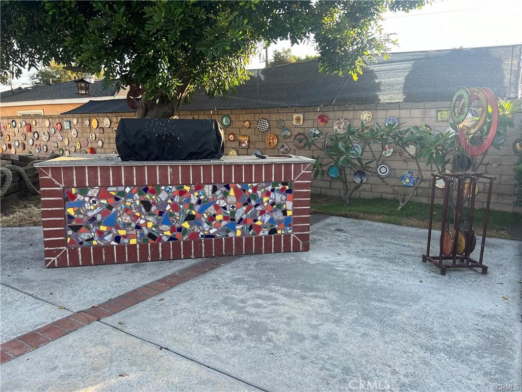 8541 Orangewood