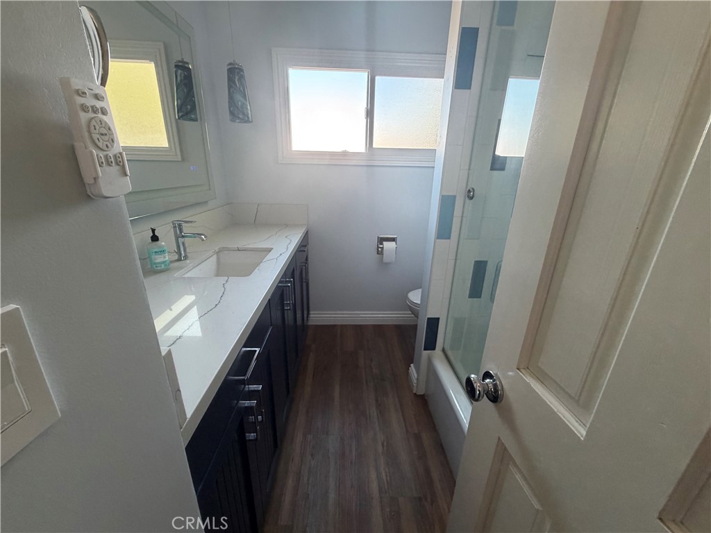 8541 Orangewood