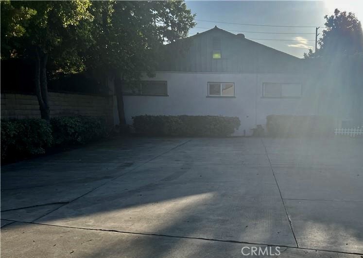 8541 Orangewood