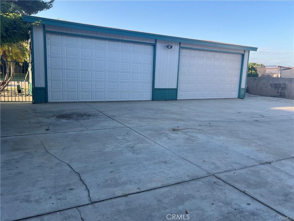 8541 Orangewood