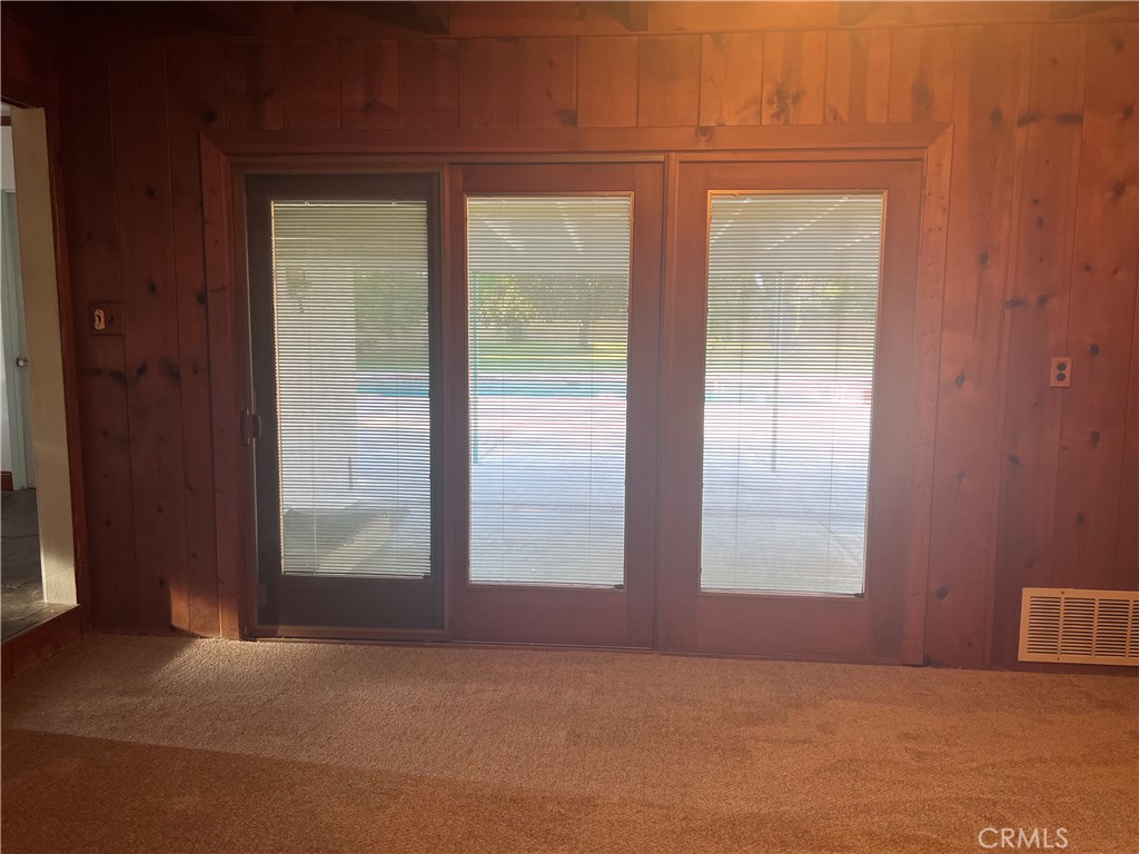 8541 Orangewood