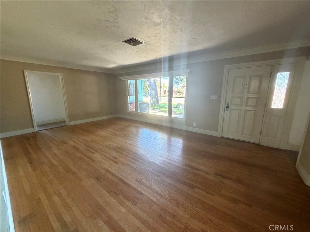 8541 Orangewood