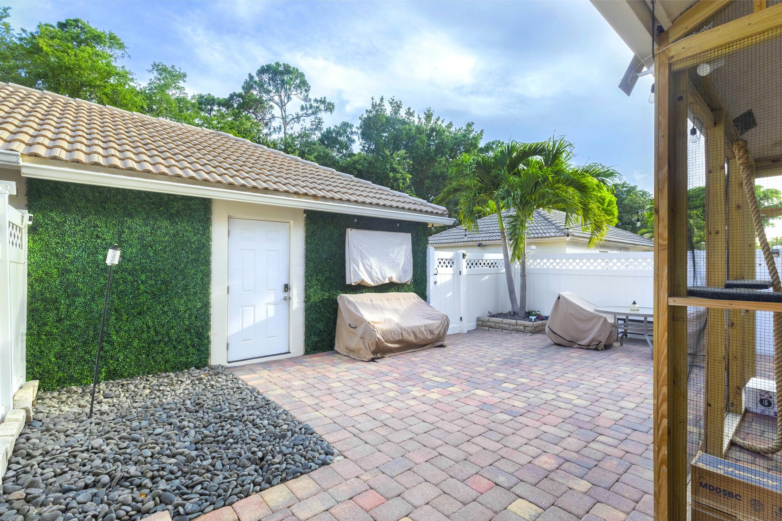 8070 Murano Circle