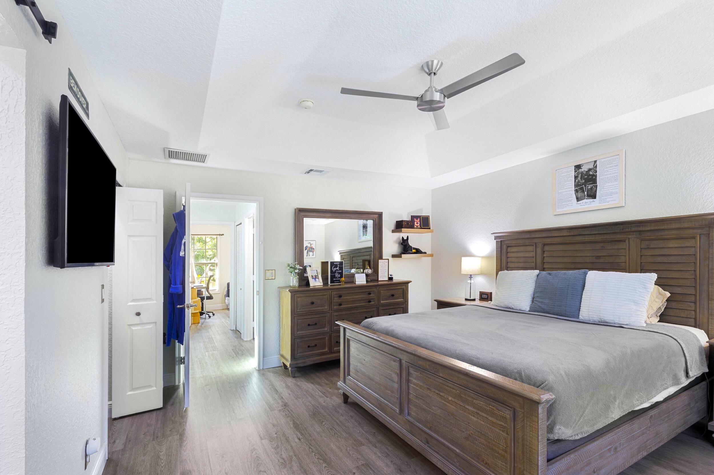 8070 Murano Circle