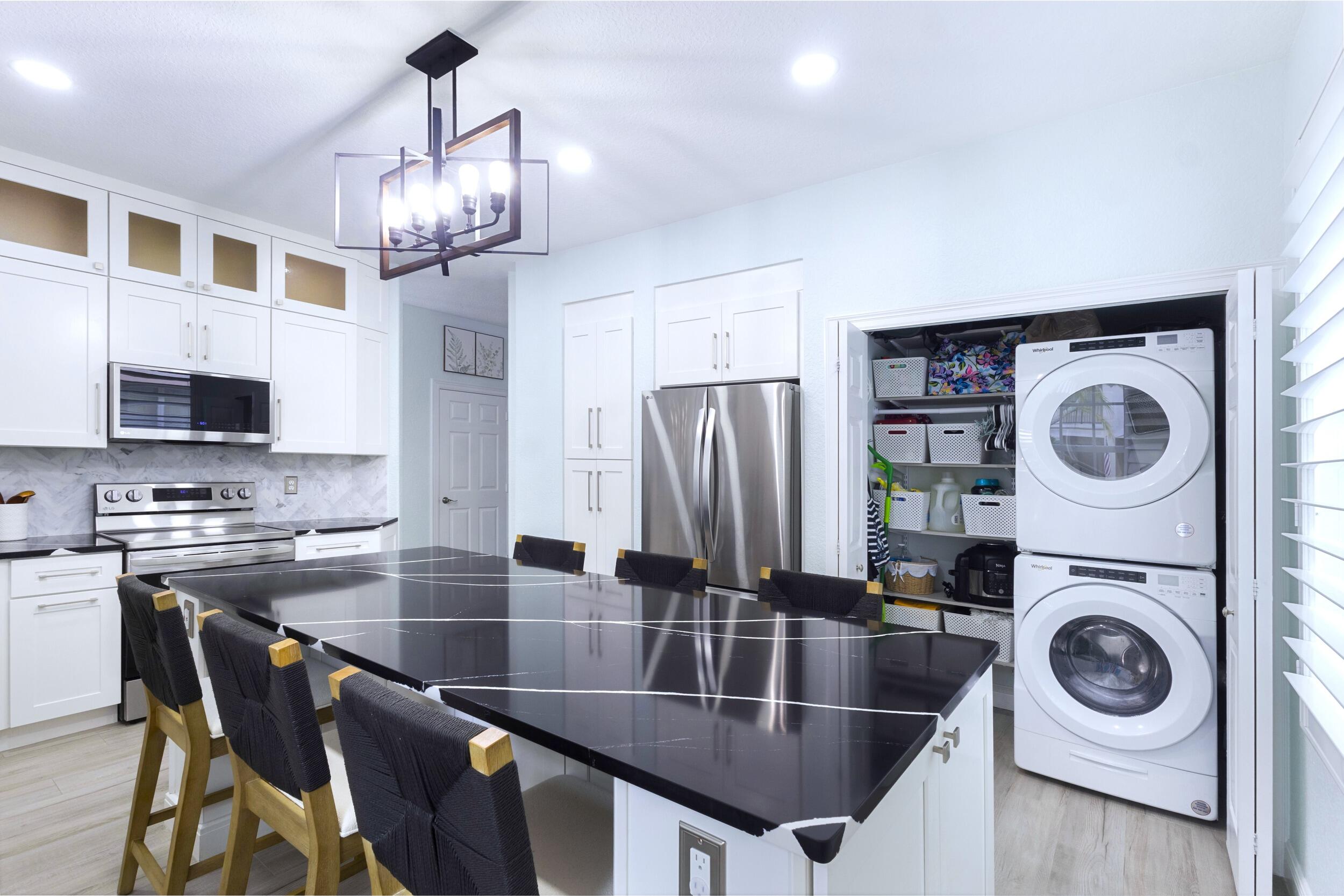 8070 Murano Circle