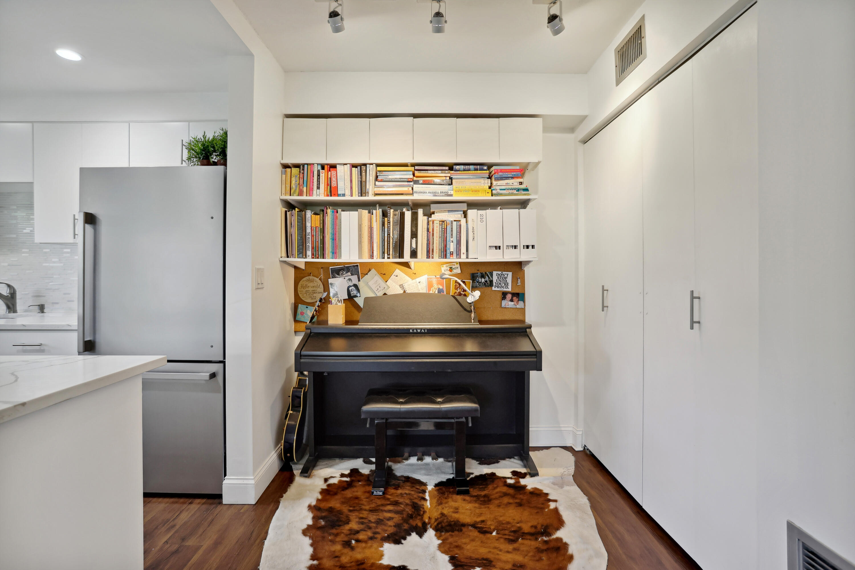 306 NE 1st Avenue 210