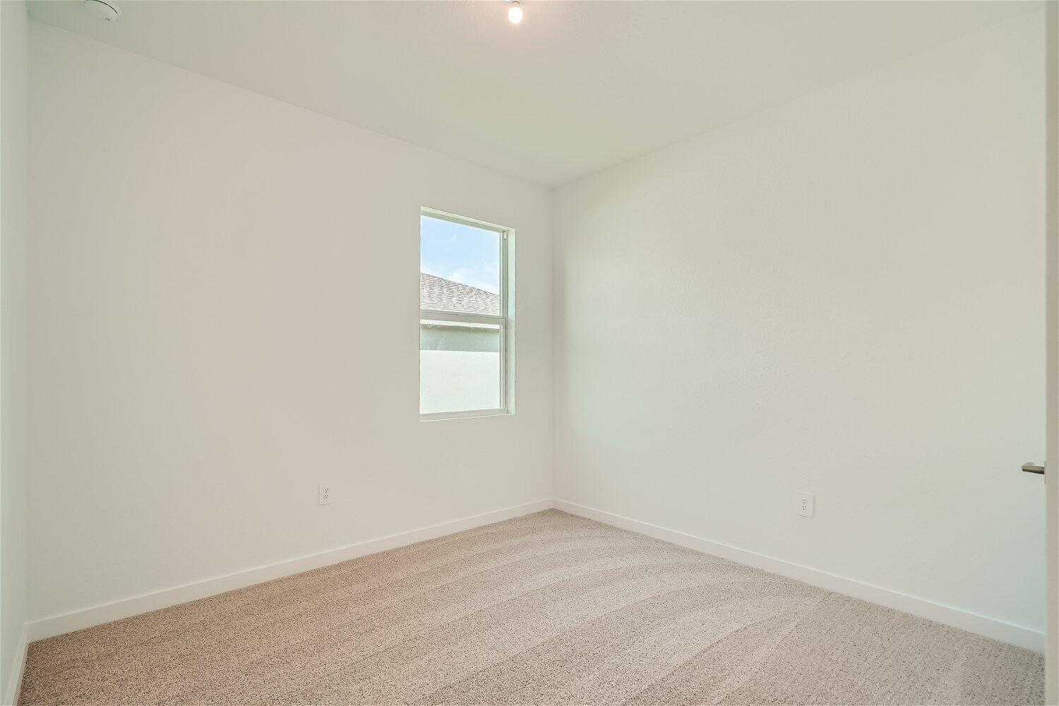 1907 NE Ocean Dunes Drive