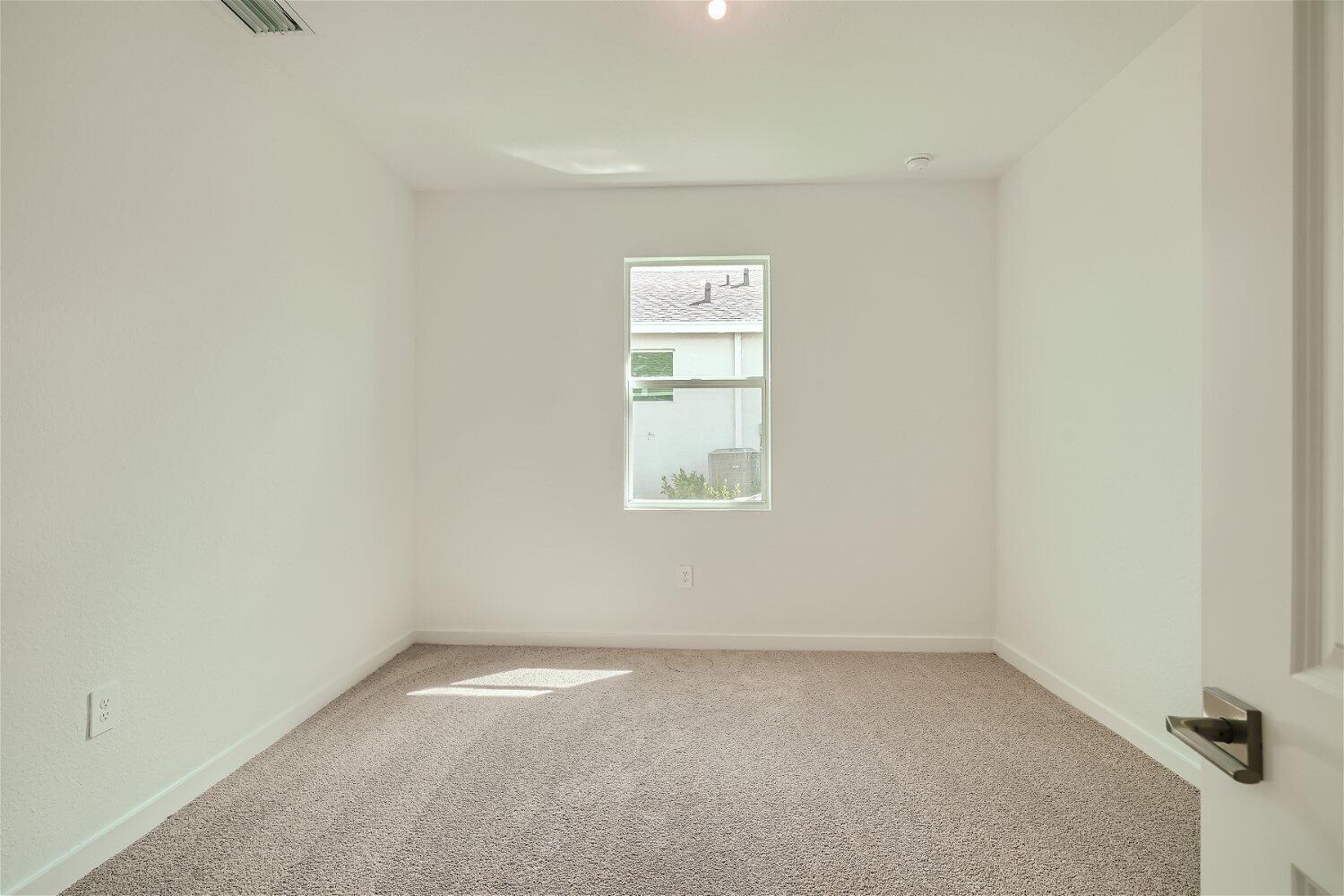 1907 NE Ocean Dunes Drive