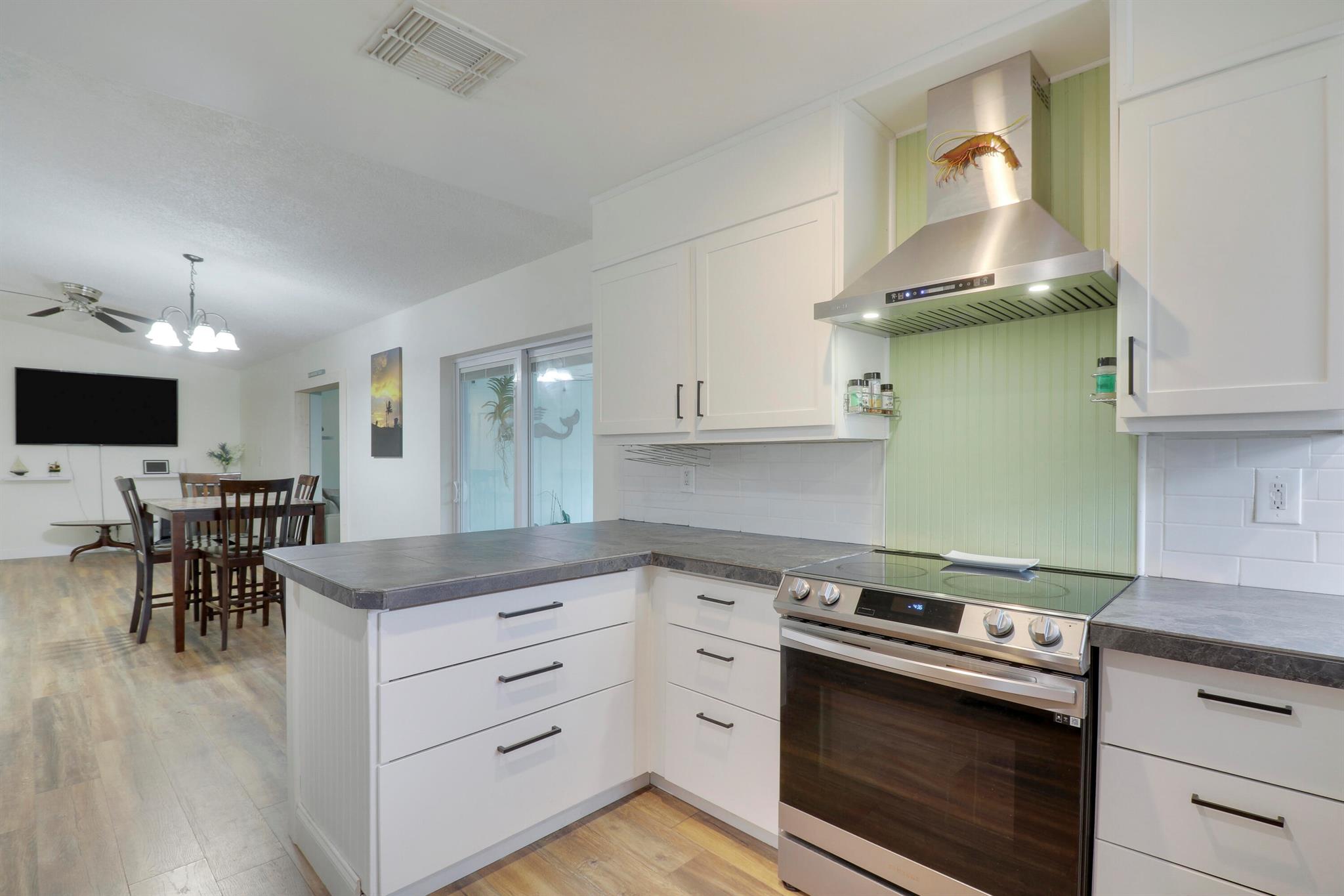 1291 SW Curtis Street Street