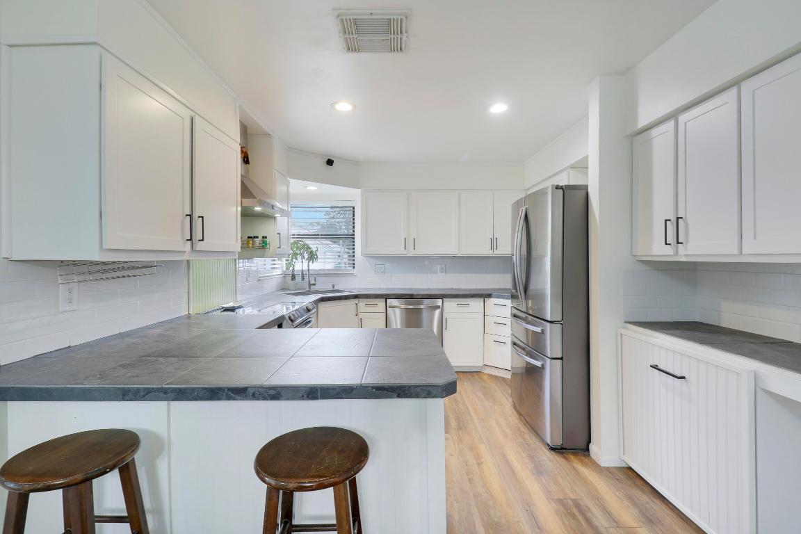 1291 SW Curtis Street Street