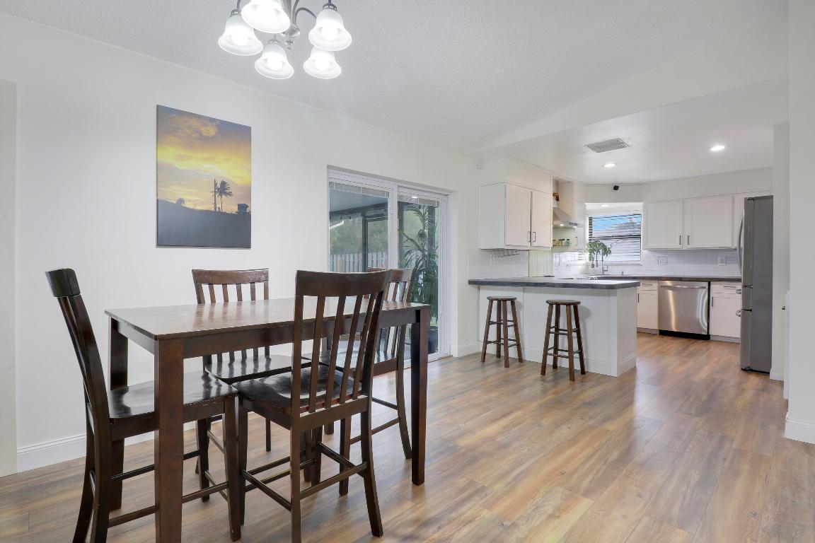 1291 SW Curtis Street Street