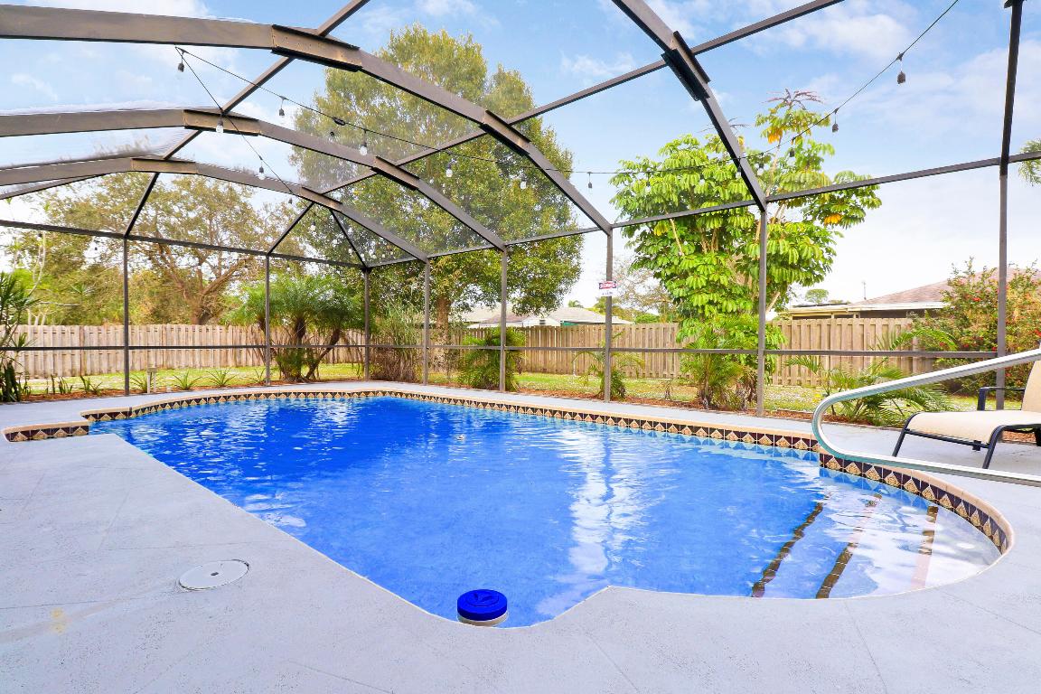 1291 SW Curtis Street Street