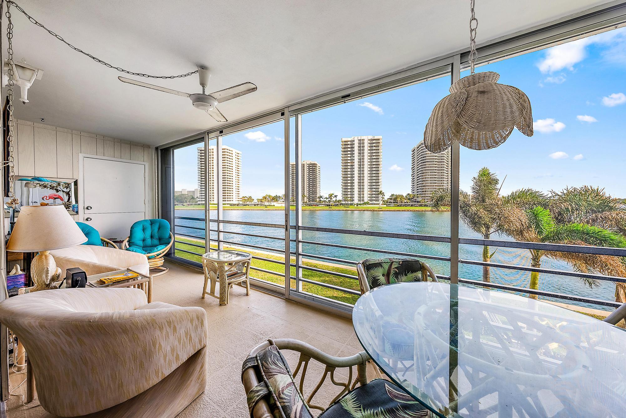 44 Yacht Club Drive Unit: 209